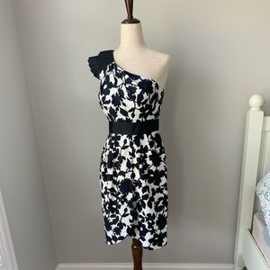 Eliza J one shoulder dress Size 2